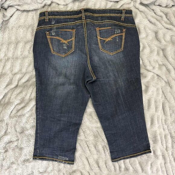 ZD Jeans Womens 20 Capri Medium Wash Contrast Stitch Embroidered Pockets Stretch - Picture 2 of 10